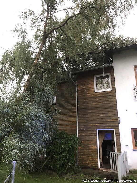 Unwetter_Tragwein_26072021_04_c3e516eda01e58bd67eeaac579ef0d4f.jpg  